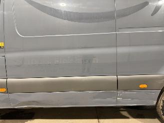 Mercedes eSprinter 55kWh L2-H2  Automaat picture 17