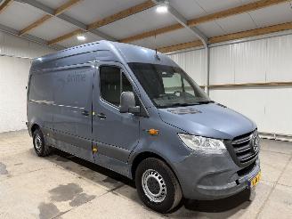Mercedes eSprinter 55kWh L2-H2  Automaat picture 2