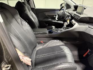 Peugeot 5008 1.2PT 96kW Clima Allure picture 30