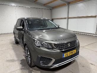 Peugeot 5008 1.2PT 96kW Clima Allure picture 3