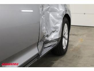 Volkswagen Passat Variant 2.0 TDI DSG Business Navi Clima Cruise Camera SHZ AHK 40.799 km! picture 10