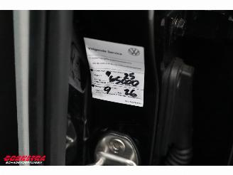 Volkswagen Up! 1.0 5-drs Airco 95.741 km! picture 23