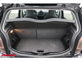 Volkswagen Up! 1.0 5-drs Airco 95.741 km! picture 24