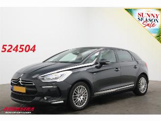 škoda osobní automobily Citroën DS5 2.0 Hybrid4 Business Executive HUD Clima Navi Camera PDC Bluetooth 2012/11