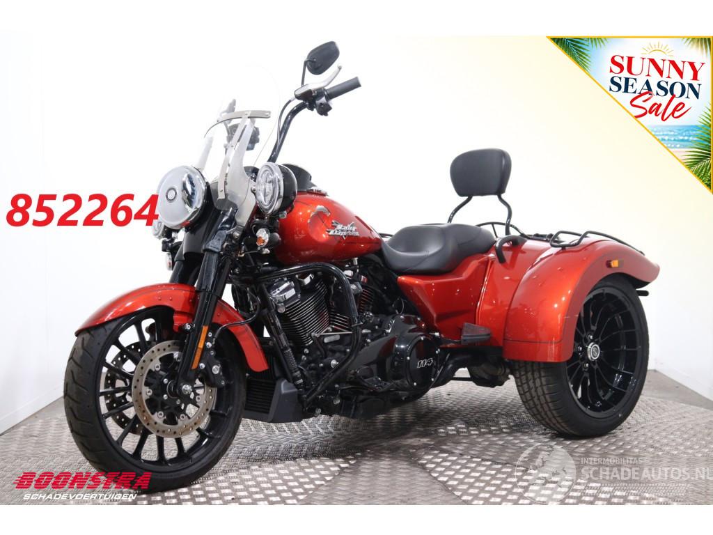 Harley-Davidson  FLRT Freewheeler 114 1.398 km!