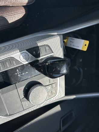 BMW 3-serie 320e Touring xDrive Business Automaat picture 14