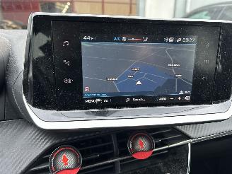 Peugeot 208 1.2 PureTech Active picture 10