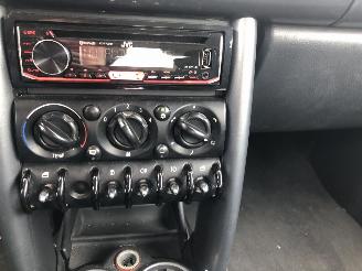 Mini Mini ONE Airco 66kW picture 9