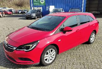 Opel Astra Opel Astra ST 1.0 ECOTEC Turbo Dynamic 77kW S/S picture 1
