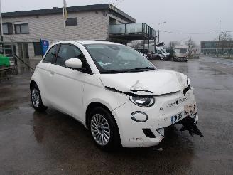 Käytetyt commercial vehicles Fiat 500E  2024/3