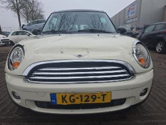 Purkuautot passenger cars Mini Cooper Clubman (R55), Combi, 2007 / 2014 1.6 16V Cooper 2010/1