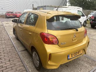 damaged passenger cars Mitsubishi Space-star 1.2 CONNECT + 2023/11