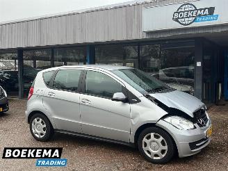 uszkodzony samochody osobowe Mercedes A-klasse A160 Business 5-Drs Navi Airco PDC Trekh. 2012/2