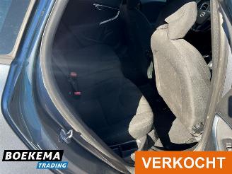 Volvo V-40 2.0 D4 190PK Business Navigatie Cruise PDC Trekhaak picture 14