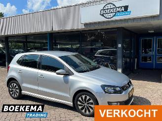 Unfallwagen Volkswagen Polo 1.2 TDI BlueMotion Navigatie Airco Cruise 2013/12