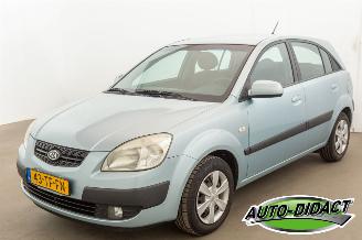 Avarii autoturisme Kia Rio 1.4 X-tra 2006/7