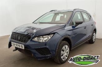 damaged passenger cars Seat Arona 1.0 TSI 124.114 km Reference 2018/6