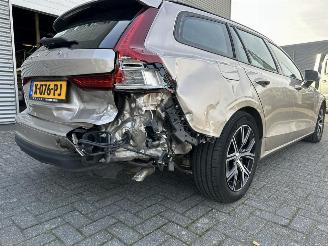 Volvo V-60 2.0 B3 Essential Edition picture 6