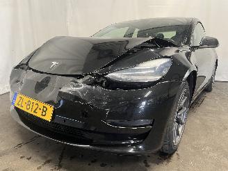 Coche accidentado Tesla Model 3 Model 3 Sedan Long Range 72kWh (3D6) [192kW]  (01-2017/...) 2019/6