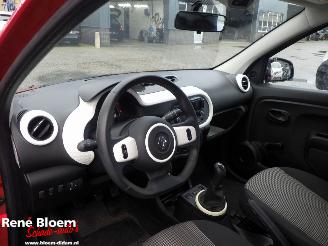 Renault Twingo 1.0 SCE Authentique picture 12