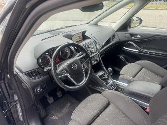 Opel Zafira Tourer 1.7 Cosmo 7Persoons picture 13