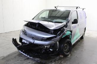 Damaged car Peugeot Expert  2024/9